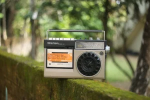 is radioshack still in business